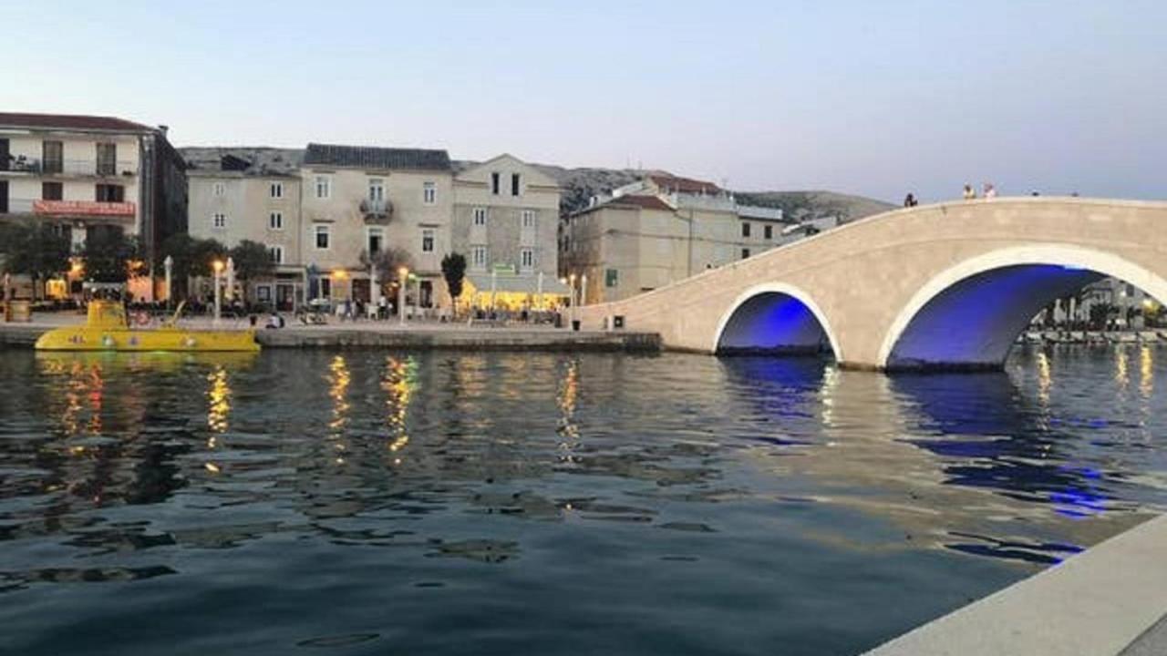 Apartments Alma Pag Town Εξωτερικό φωτογραφία